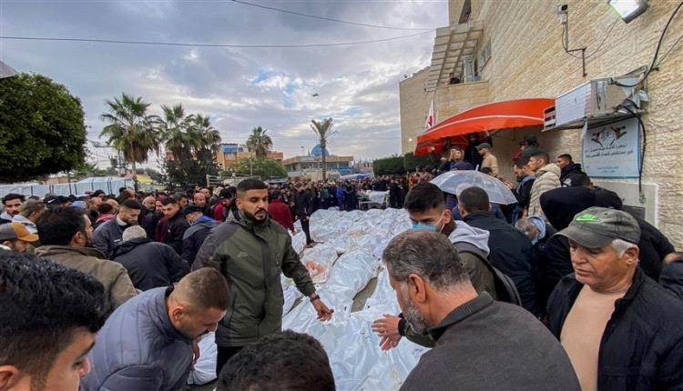 الأمم المتحدة: "مذبحة كاملة" بمستشفى الأقصى في غزة
