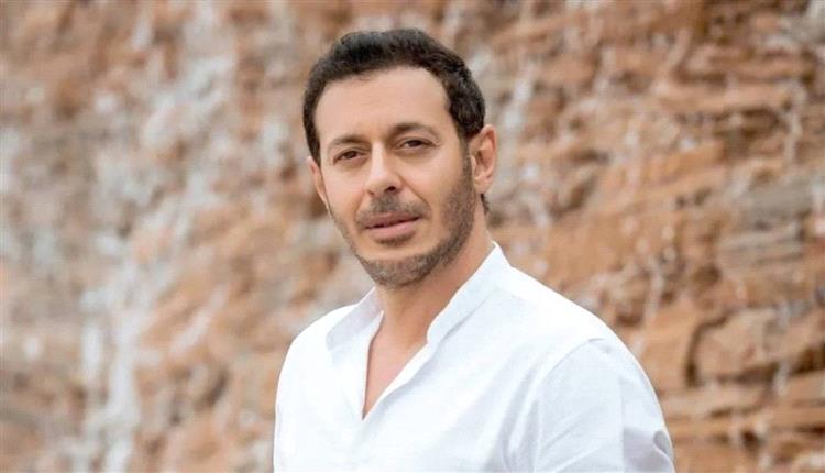 كيف تسبب حادث المُنتجين في توقف مسلسل مصطفى شعبان؟