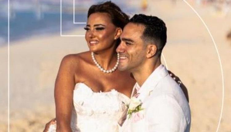 «رد غريب» من بشرى عن فارق السن بينها وبين زوجها.. ماذا قالت؟