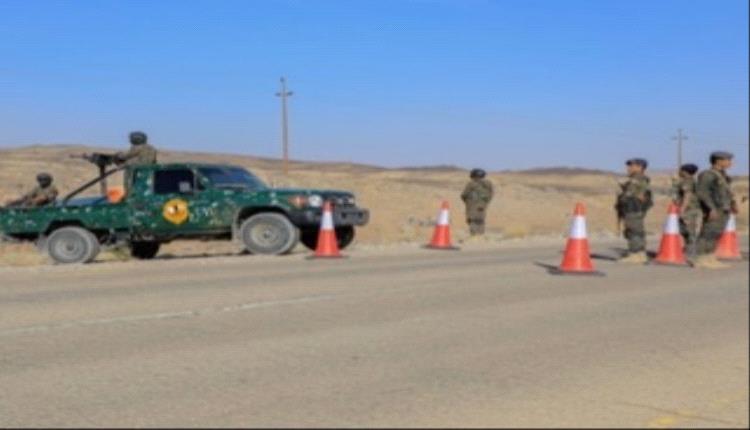 مقتل وإصابة 4 جنود بقصف حوثي على منفذ فتحته “الشرعية” في طريق “مأرب – صنعاء”