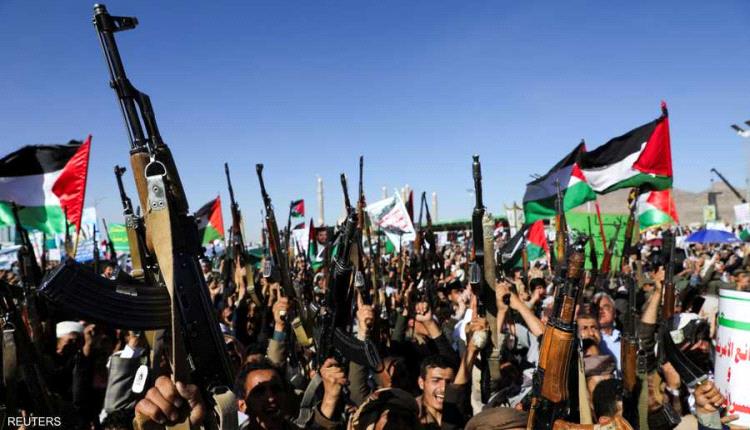 وكالة إماراتية : الحوثيون وراء تفجير كابلات الاتصالات في البحر الأحمر