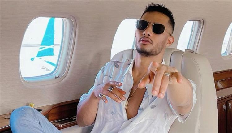 بعد عمرو دياب.. محمد رمضان يصفع شاباً والأخير يرد له الصفعة