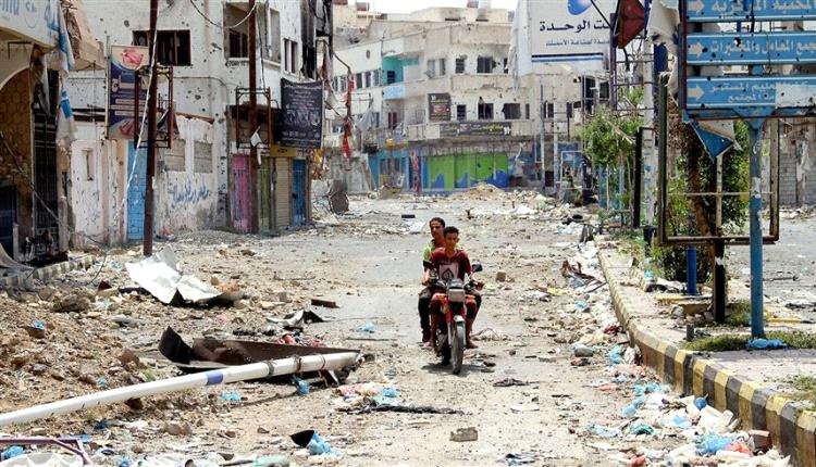 بينهم طفلتان.. قصف حوثي يُخلف 3 قتلى في تعز