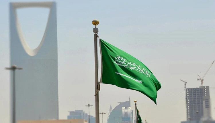 صحفي سعودي يكشف تفاصيل توقيع اتفاق خارطة السلام بين الحكومة والحوثيين في هذا الموعد