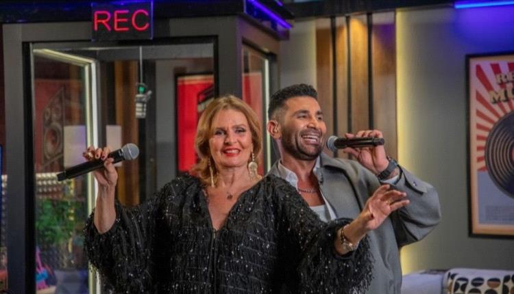 يسرا تتحدث لأول مرة عن علاقتها بأسرتها وبداياتها الفنية