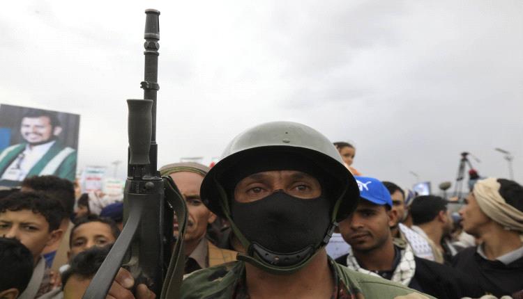المخابرات الأميركية: الحوثيون يجرون محادثات لتزويد حركة الشباب الصومالية بالأسلحة