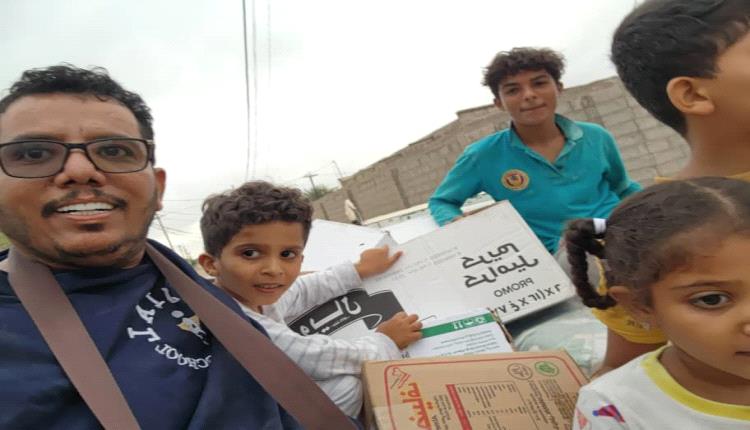 الاعلامي صالح العبيدي يواصل إسعاده الفقراء والبسطاء في عدن ولحج وأبين  