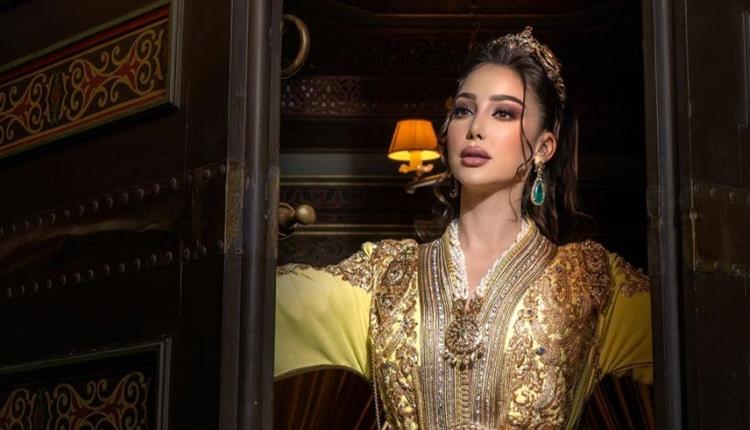 تامر حسني يفاجئ بسمة بوسيل بمناسبة "البدايات"