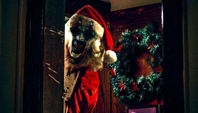 رعب وإغماء وإسعاف.. الجمهور يغادر عرض فيلم "Terrifier 3"
