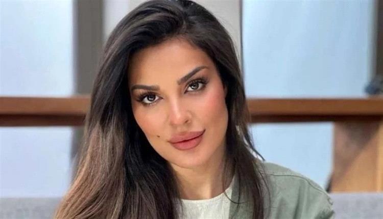 منشور يُثير الجدل.. هل انفصلت نادين نسيب نجيم؟

