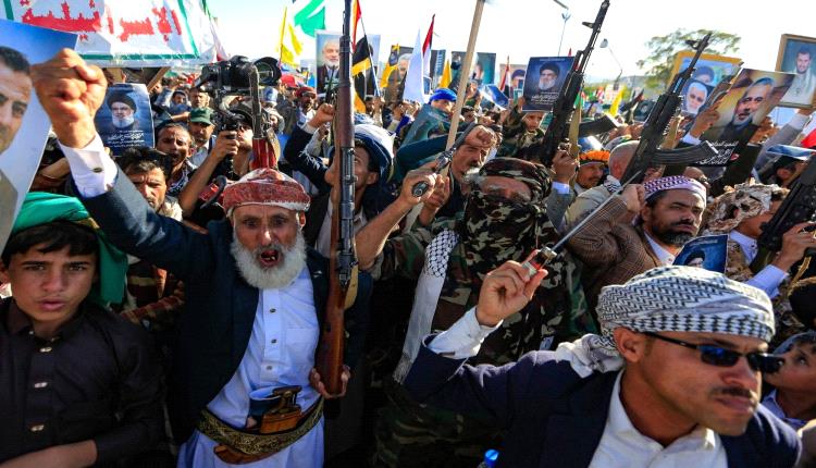قلق دولي عقب إحالة الحوثيين موظفِين أمميّين وإغاثيين إلى المحاكمة
