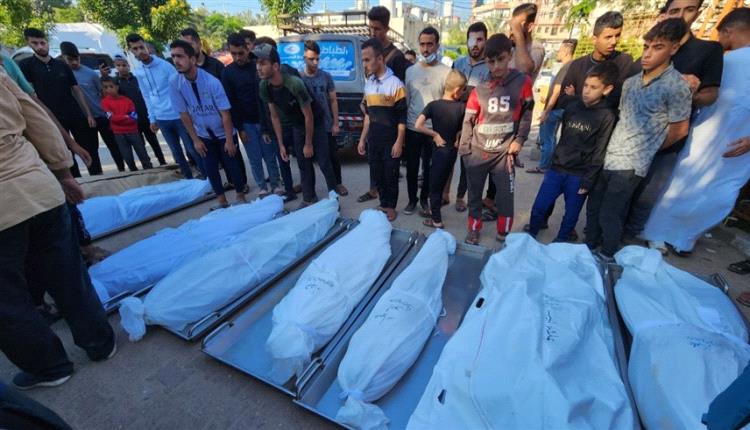 من عائلة واحدة.. 5 شهداء بعد قصف إسرائيلي لغزة