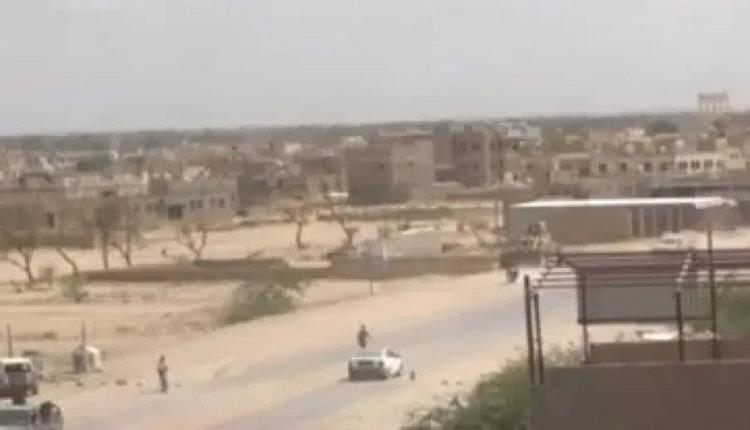 قيادات حوثية تلجأ لحيلة جديدة للنجاة من الغارات الأمريكية
