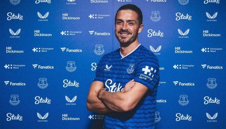 رسمياً.. غريليتش يوقع مع إيفرتون
