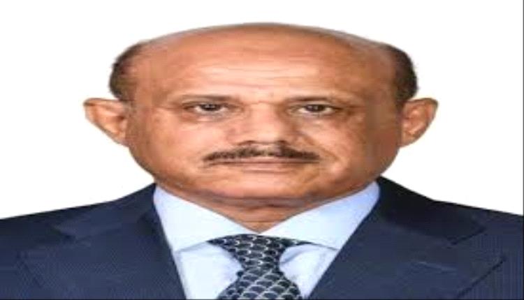 محافظ البنك المركزي يصدر قرار بايقاف تراخيص عدداً من منشآت الصرافة وإغلاق مقراتها
