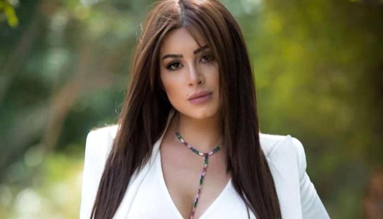 المطربة السورية سارة فرح تعلن اعتزال الفن نهائيا.. سبب قهري
