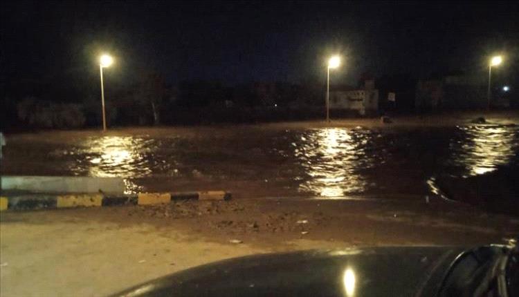 موجة سيول جديدة في طريقها إلى عدن
