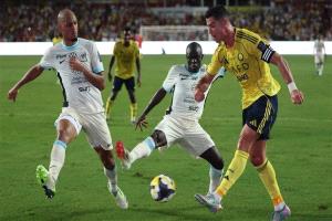 كأس السوبر السعودي.. النصر يقصي الاتحاد ويتأهل إلى النهائي
