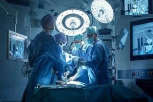 امرأة تستفيق من الغيبوبة قبل لحظات من التبرع بأعضائها
