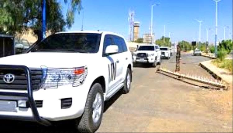 بتواطؤ دولي .. خبراء إيرانيون يغادرون صنعاء على متن طائرة عمانية
