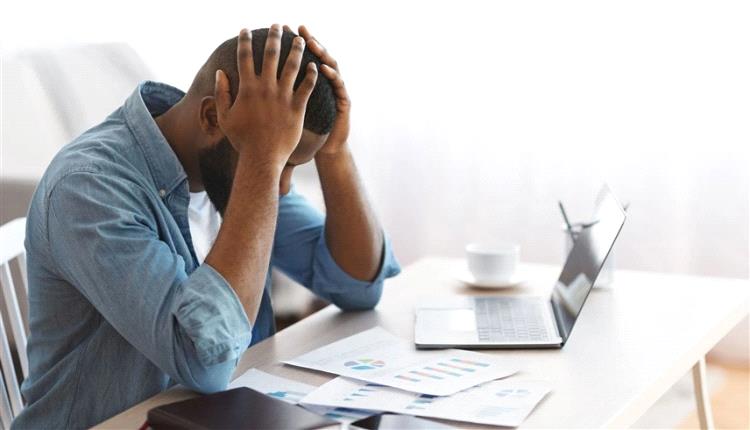 أعراض الإرهاق العاطفي.. وطرق علاجه ومنعه
