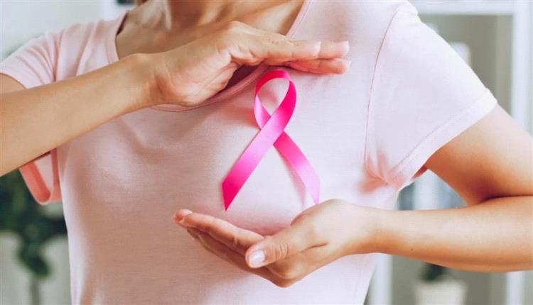 اختراق طبي واعد.. جهاز جديد يحوّل الهاتف الذكي لأداة كشف كتل الثدي المشبوهة!
