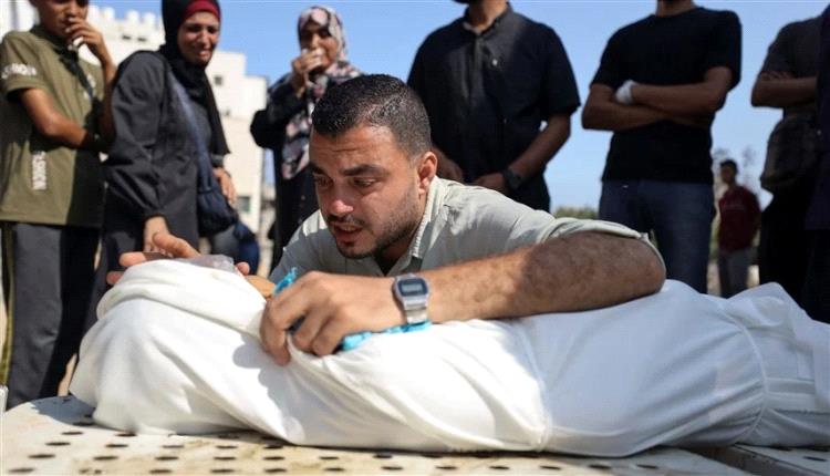 استشهاد 31 فلسطينياً في قصف إسرائيلي متواصل على غزة
