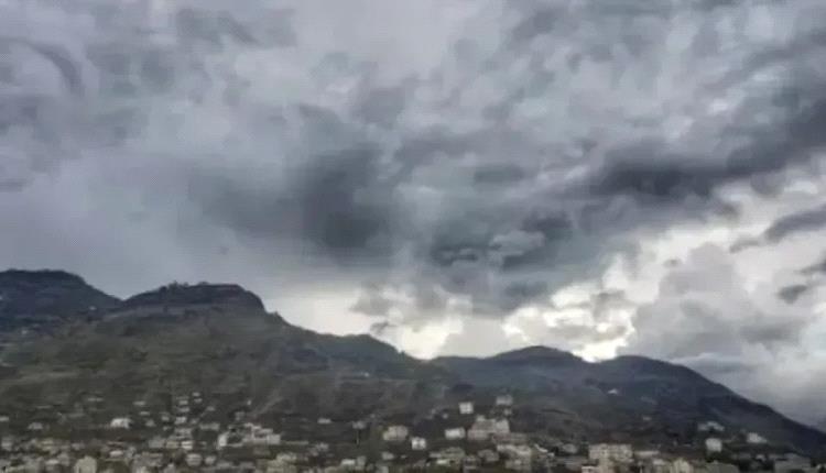 هطول أمطار رعدية على هذه المحافظات خلال الساعات القادمة
