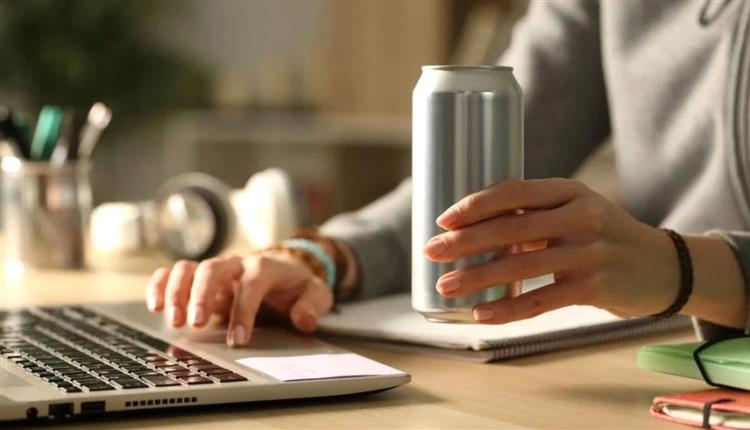 7 آثار جانبية يسببها تناول مشروبات الطاقة بانتظام
