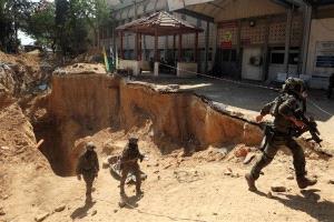 استشهاد 14 فلسطينياً في غزة
