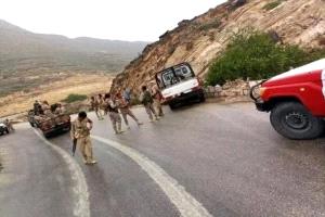 اللجنة الأمنية بالمهرة توضح بشأن اعتقال القيادي الحوثي محمد الزايدي في منفذ صرفيت
