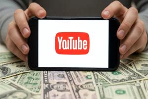 تغيير قواعد الربح من يوتيوب يربك المؤثرين.. ماذا يحدث؟
