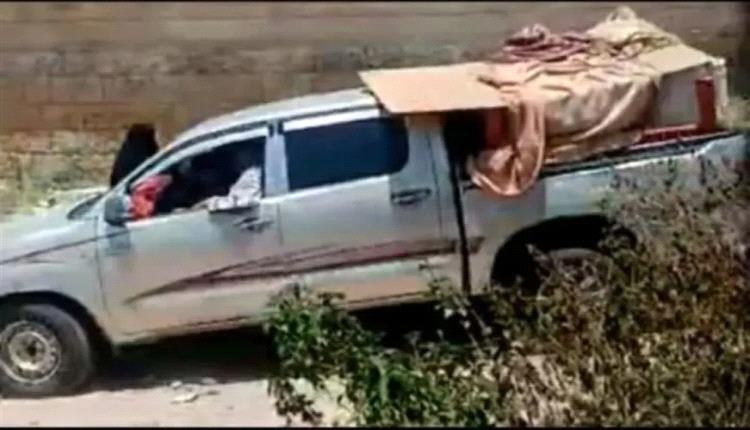 مليشيا الحوثي تقتحم منزل مسؤول حكومي وتنهب محتوياته
