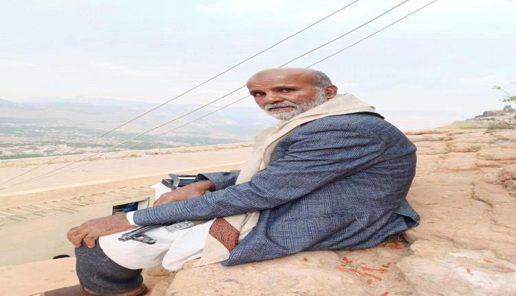 نفذه مشرف حوثي .. اغتيال غادر لشيخ قبلي بارز في كمين مسلح وسط البيضاء
