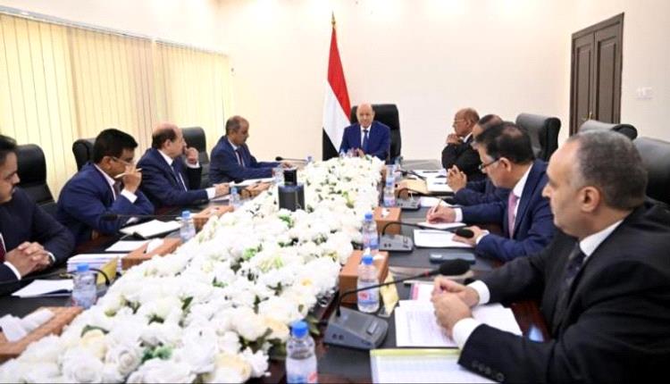 الرئاسي اليمني يحذر من عواقب تدخل الحوثي في جبهة إسرائيل وإيران
