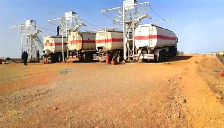 استئناف ضخ النفط من قطاع العقلة إلى محطة كهرباء بترومسيلة بعدن
