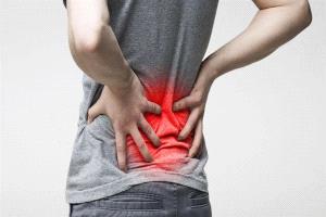 7 أفكار خاطئة عن آلام الظهر والتصويب الطبي لها
