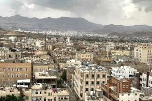 تحليق طيران حربي في أجواء العاصمة اليمنية صنعاء
