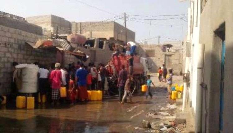 الحوثي يخنق الحديدة بأزمة مياه لحفر أنفاق عسكرية
