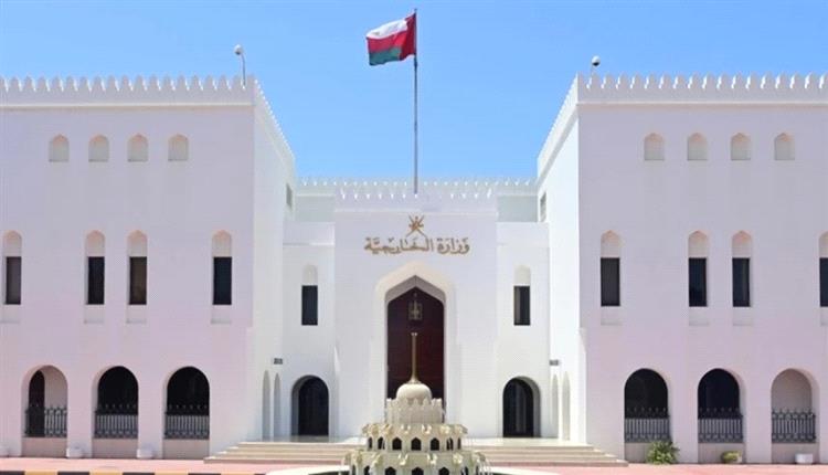 بعد إعلان ترامب..عُمان: توسطنا في وقف إطلاق النار بين واشنطن والحوثيين
