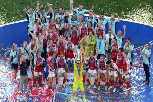 على حساب برشلونة.. سيدات آرسنال يتوجن بلقب دوري أبطال أوروبا
